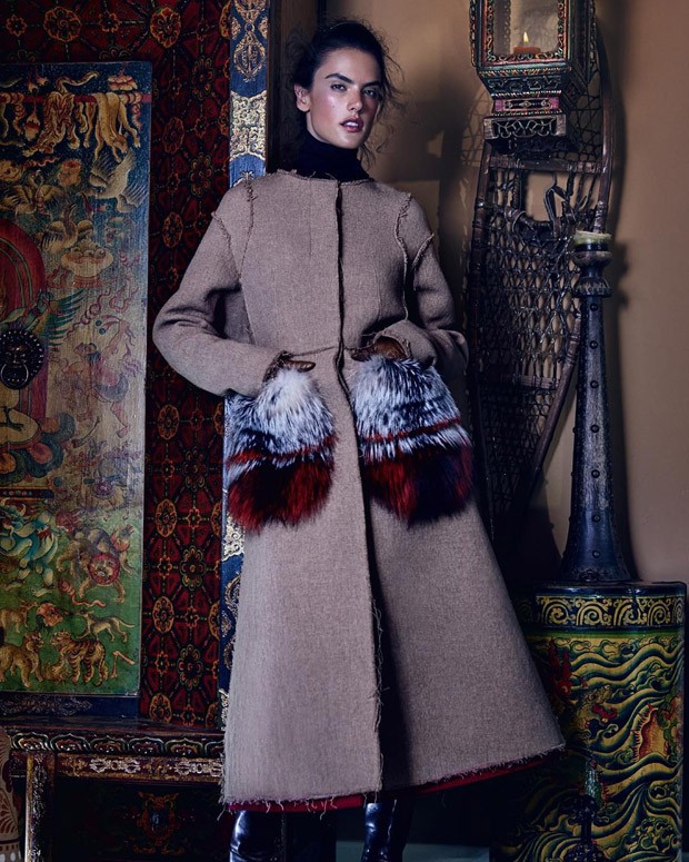 Alessandra-Ambrosio-Bazaar-Kazakhstan-Dennis-Leupold- (3).jpg