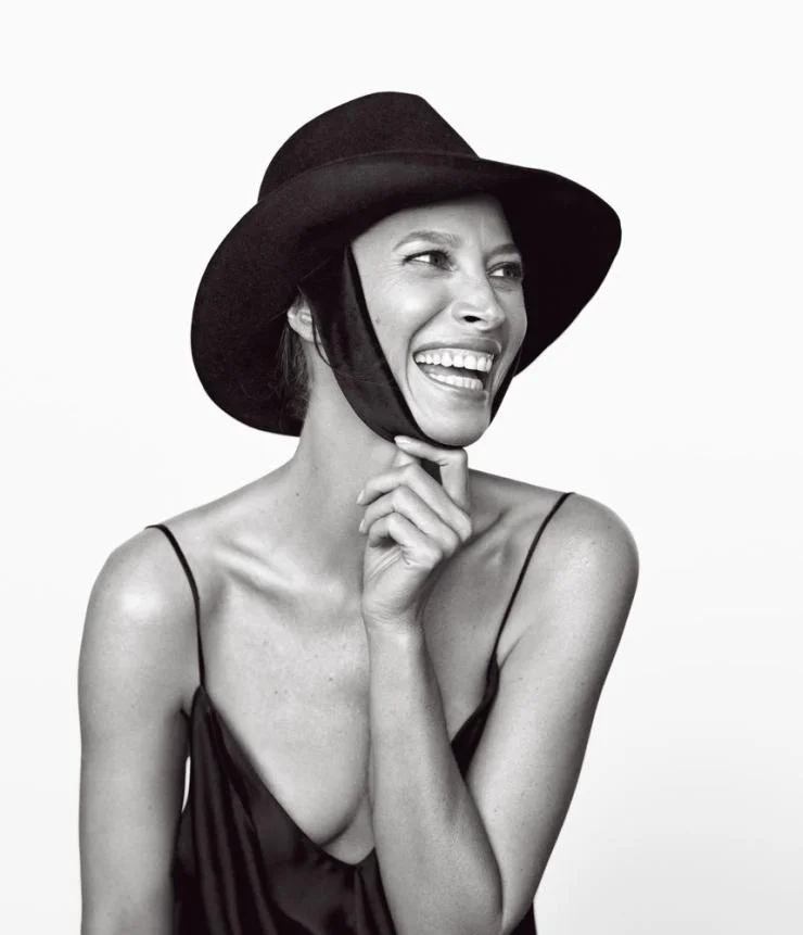 christy-turlington-by-mikael-jansson-for-wsj-magazine-march-2016-10.jpg