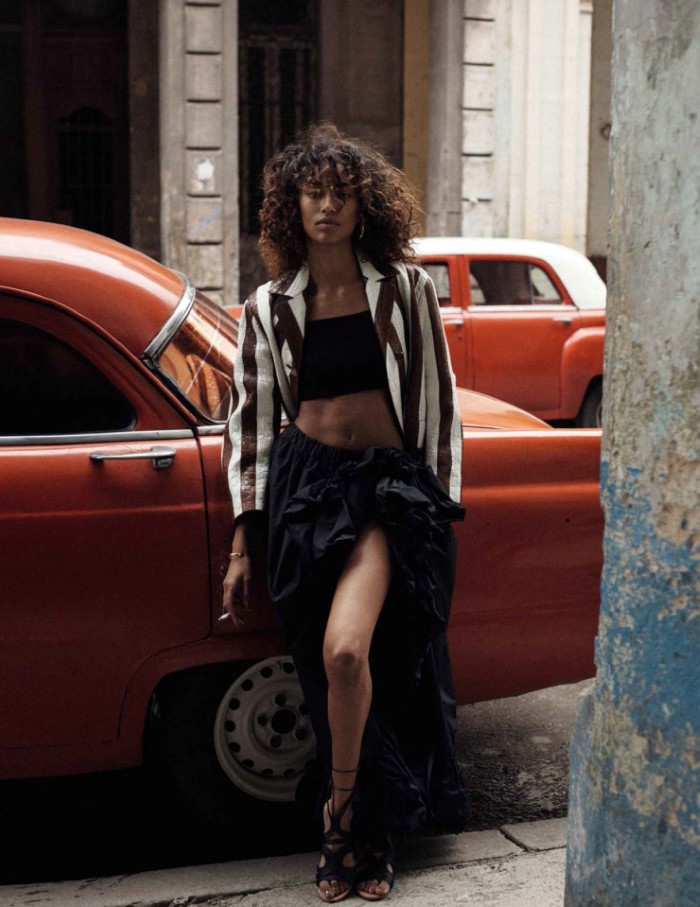 anais-mali-by-benny-horne-for-vogue-spain-march-2016-6.jpg