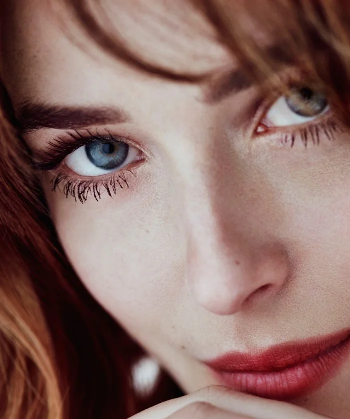 Marie_Claire-March_2016-Dakota_Johnson-by-Txema_Yeste-07.jpg