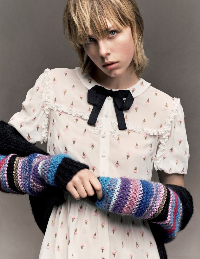 Vogue_Japan-April_2016_Edie_Campbell-by-Luigi_and_Iango-14.jpg