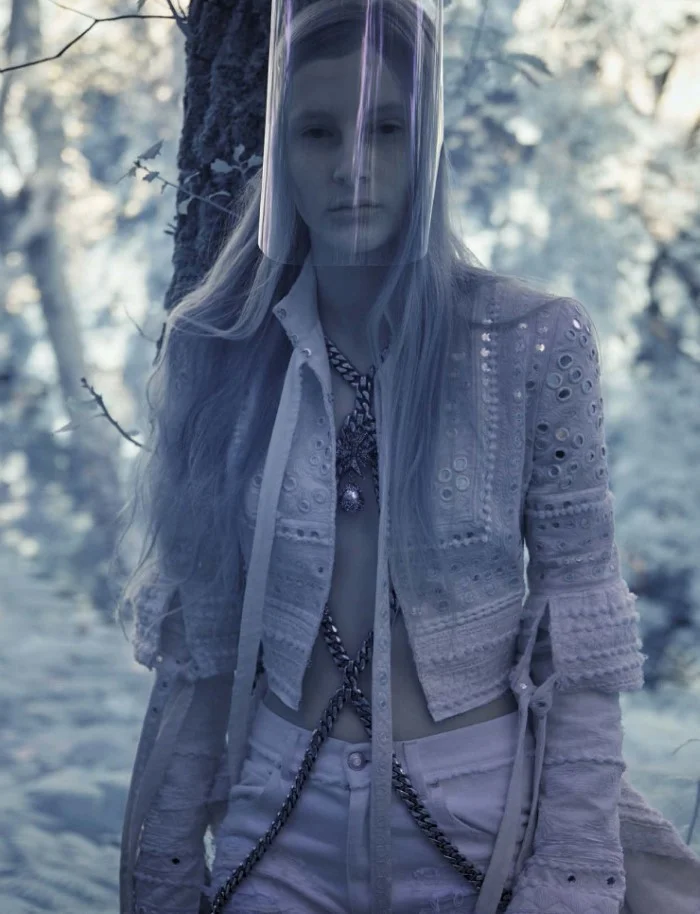 olympia-campbell-by-sc3b8lve-sundsbc3b8-for-vogue-italia-march-2016-11.jpg