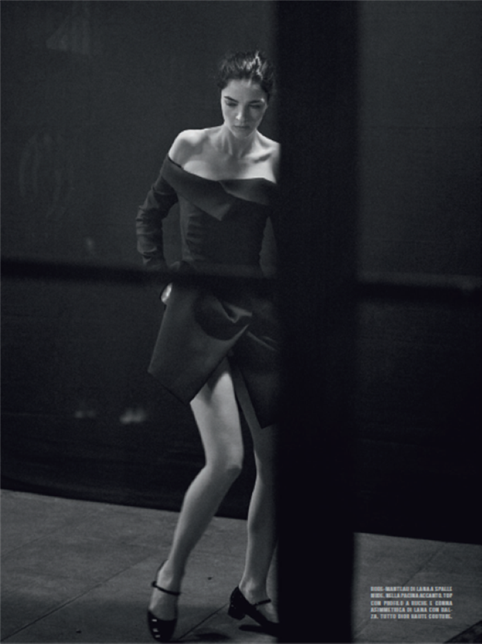 Mariacarla-Boscono-by-Peter-Lindebergh-for-Vogue-Italia-March-2016-19.png