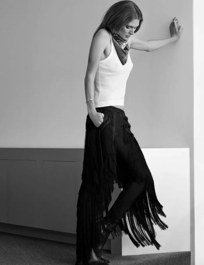 malgosia-bela-by-miguel-reveriego-for-vogue-spain-april-2016-7.jpg