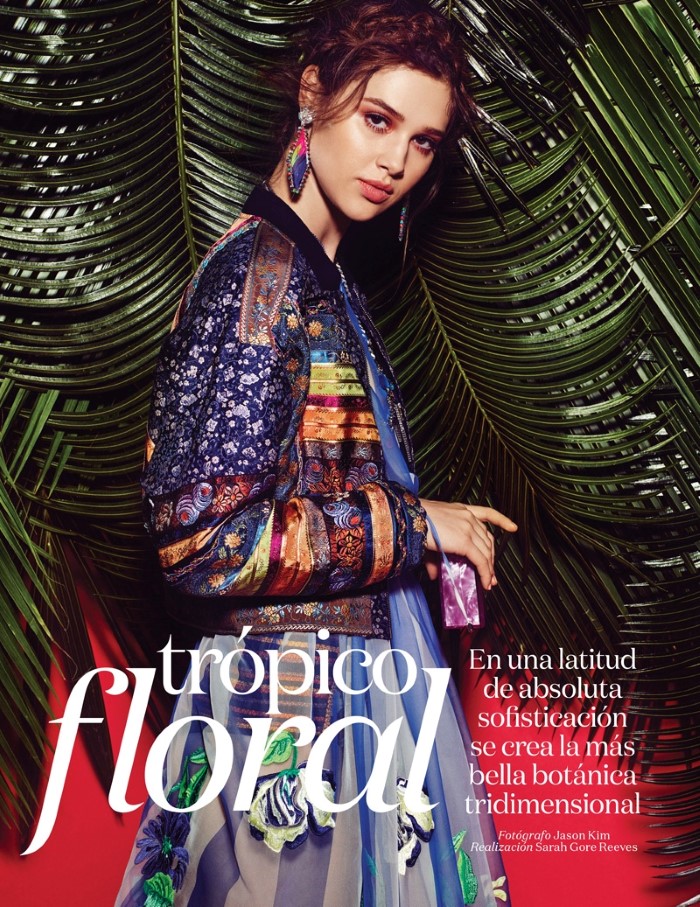 Anais-Pouliot-Vogue-Mexico-April-2016-Editorial01.jpg