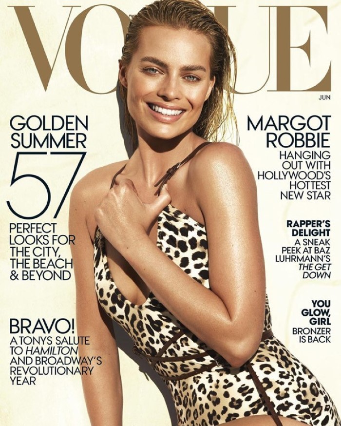 Margot-Robbie-Alexander-Skarsgard-Vogue-US-2016- (2).jpg