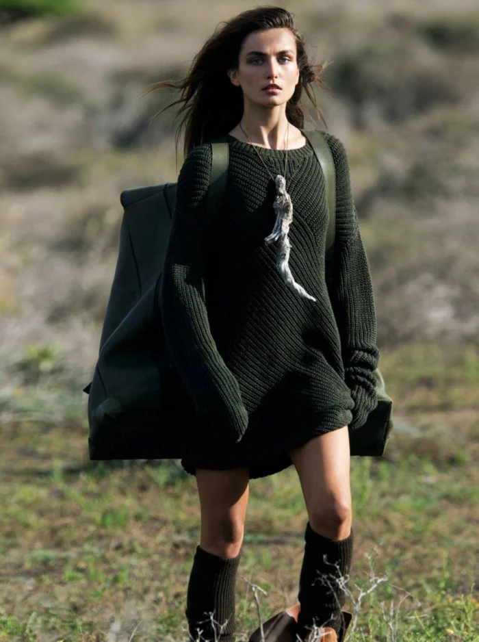AndreeaDiaconu-hans-feurer-vogue-parus-jun2-2016- (11).jpg