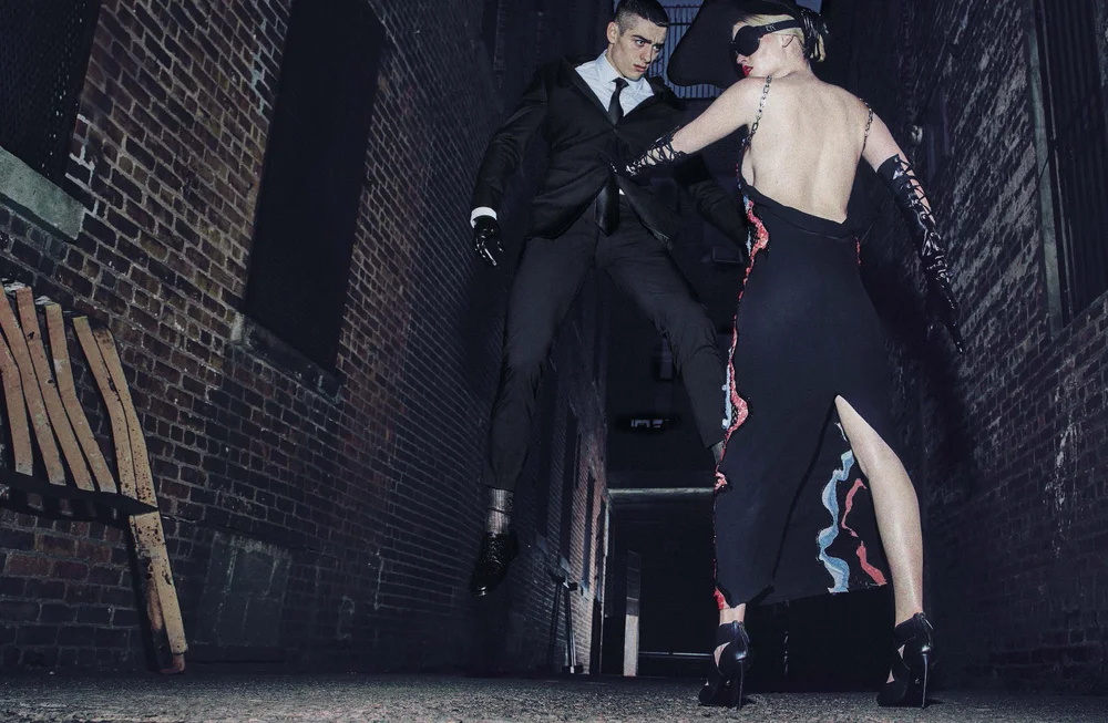 Vogue-Italia-August-2016-Lara-Stone-by-Steven-Klein-11.jpg