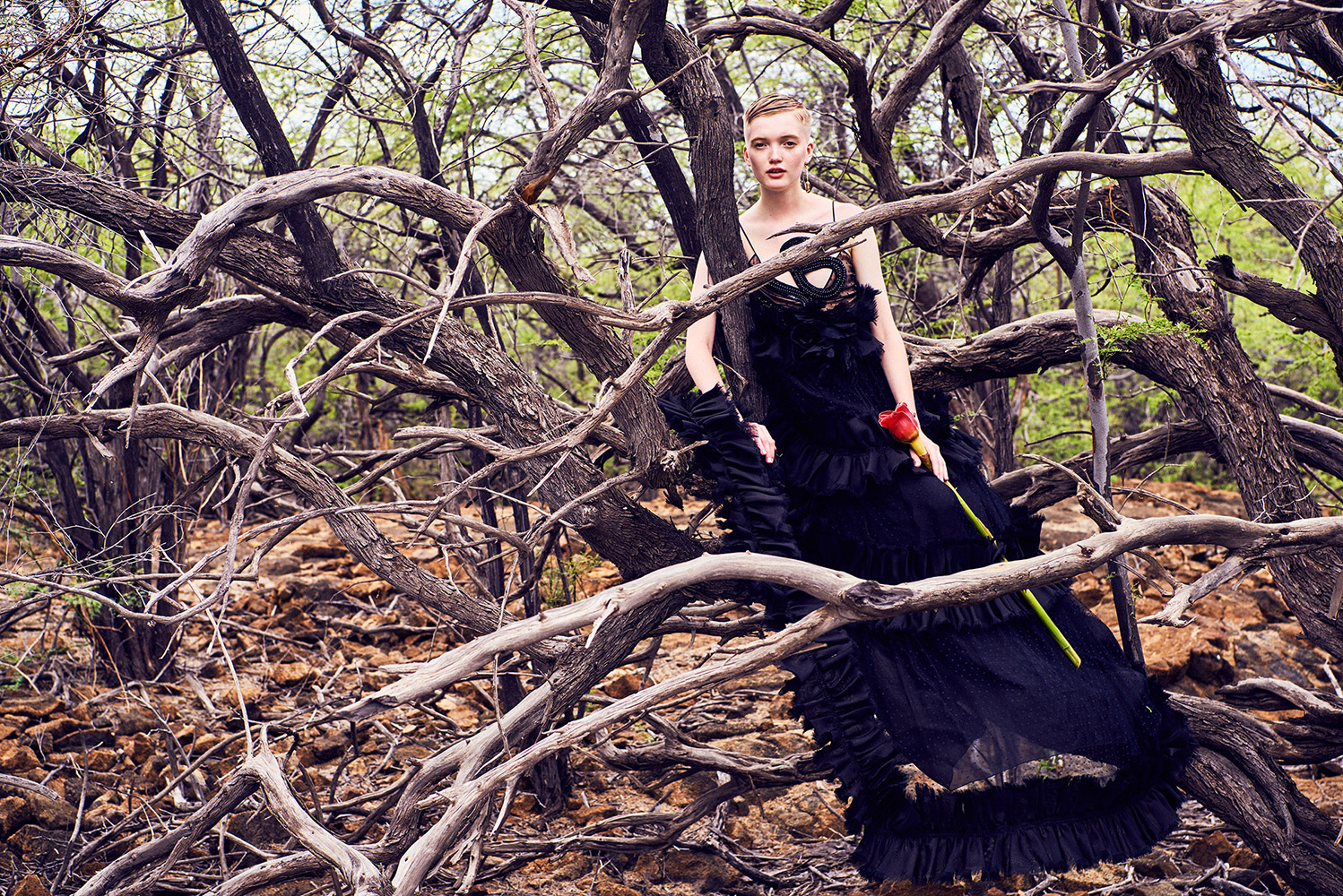 Vogue_China-September_2016-Ruth_Bell-by-Ryan_McGinley-10.jpg