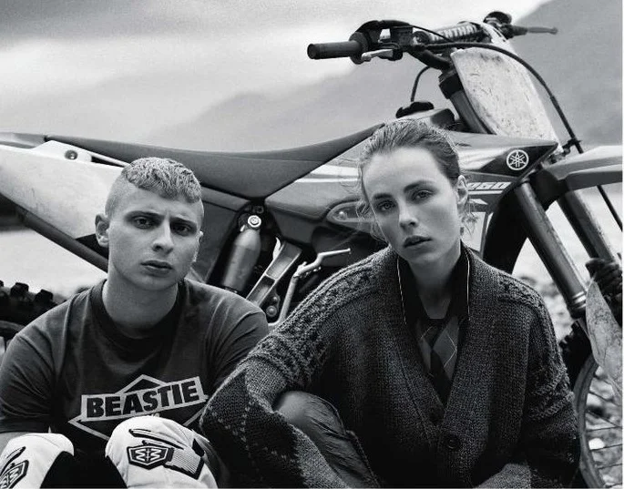 edie-campbell-full-throttle-british-vogue-sept-2016- (7).jpg