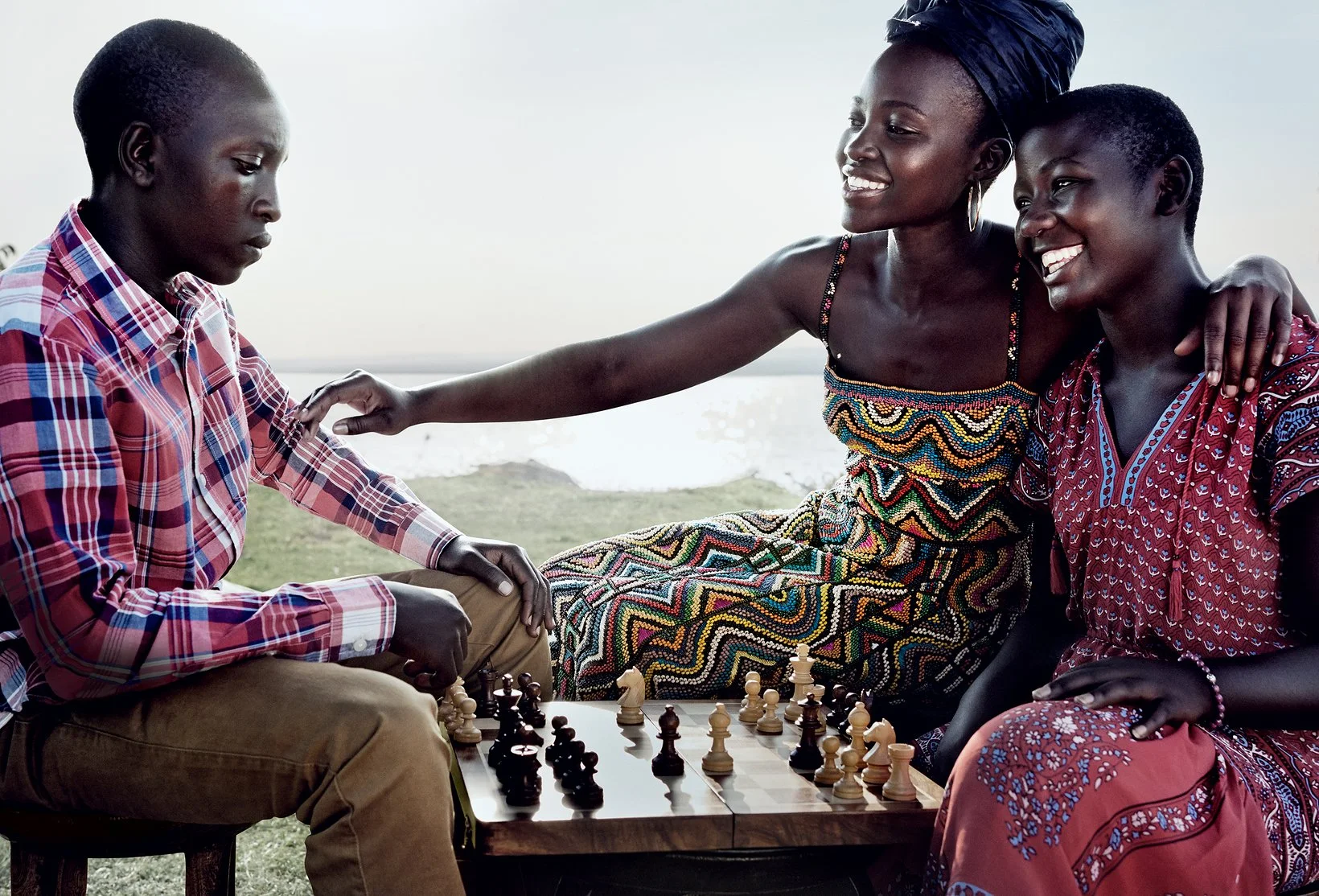lupita-nyongo-vogue-october-cover-2016-09.jpg