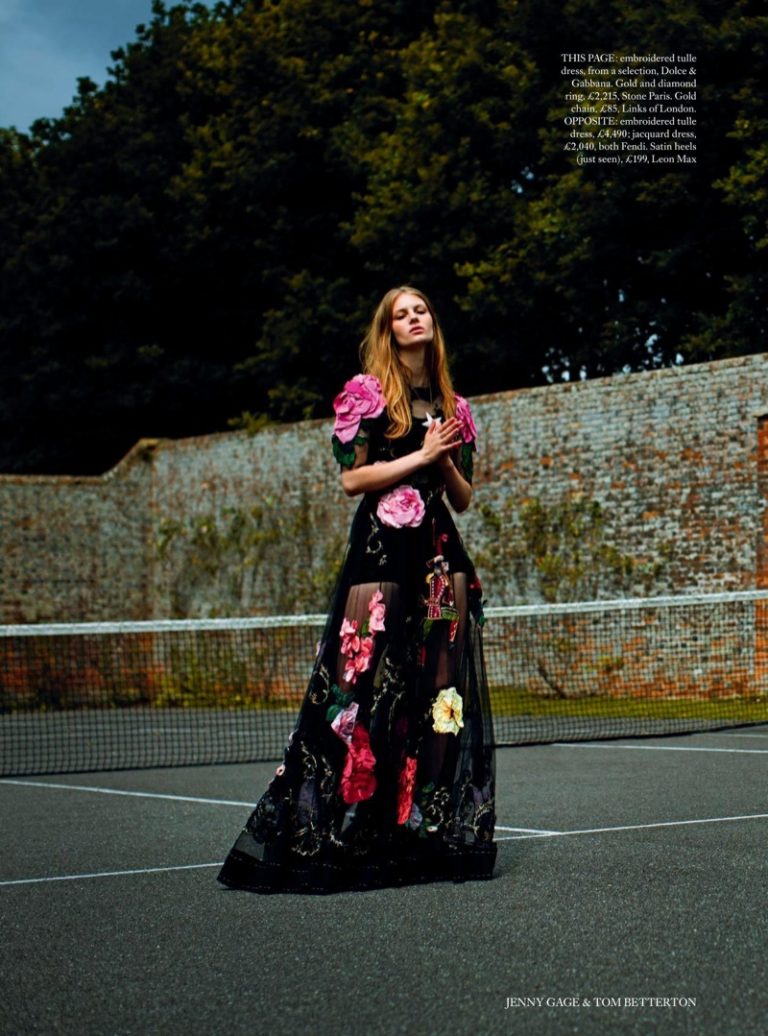 Florence-Kosky-Dreamy-Dresses-Bazaar-UK-guinevere-van-seenus-vogue-portugal- (5).jpg