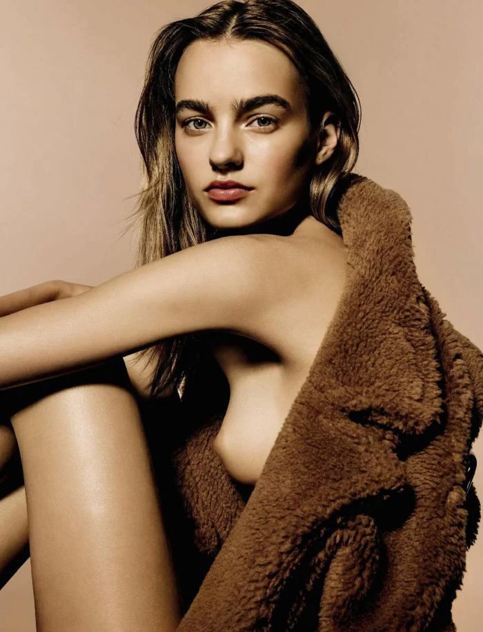 maartje-verhoef-richard-burbridge-vogue-italia-november-2016- (4).jpg