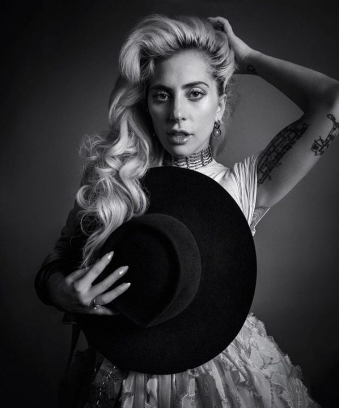 Lady-Gaga-Harpers-Bazaar-Inez-Vinoodh- (3).jpg