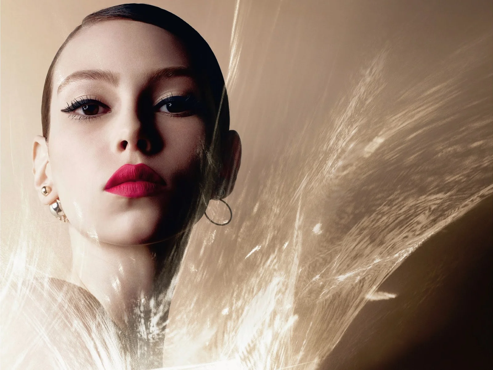 Dior Mag #17 2016 - 07.jpg