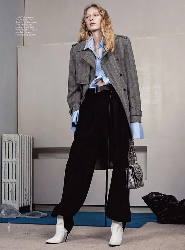 Julia-Nobis-Vogue-Australia-Sebastian-Kim- (5).jpg