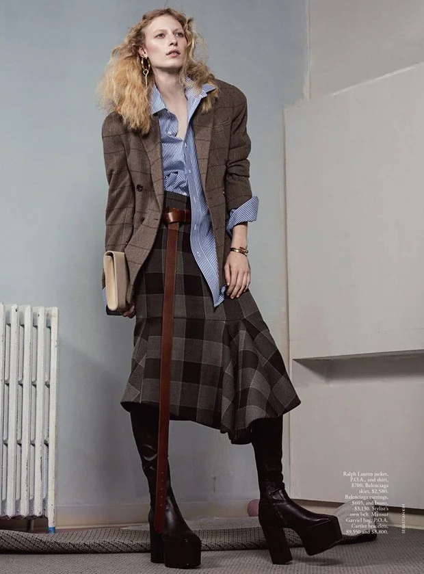 Julia-Nobis-Vogue-Australia-Sebastian-Kim- (6).jpg