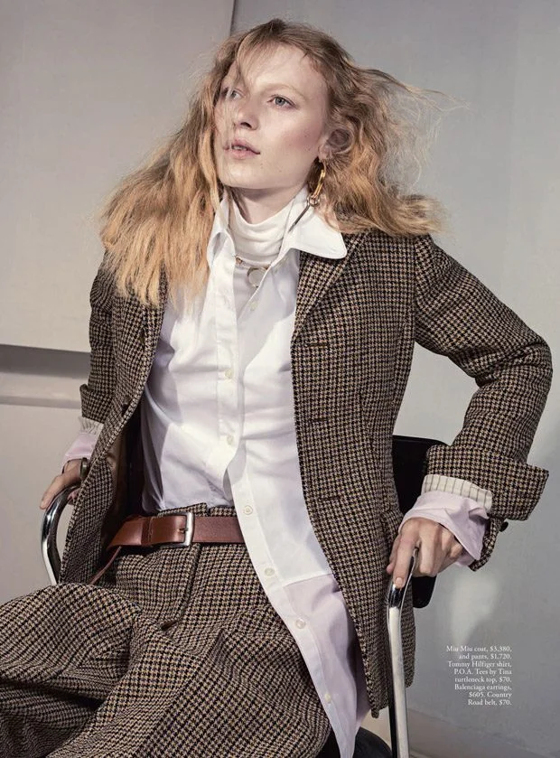 Julia-Nobis-Vogue-Australia-Sebastian-Kim- (7).jpg