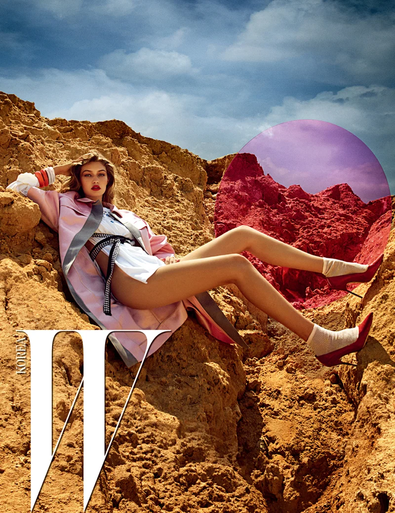 Gigi-Hadid-by-Luigi-Iango-for-W-Korea-December-2016-3.jpg