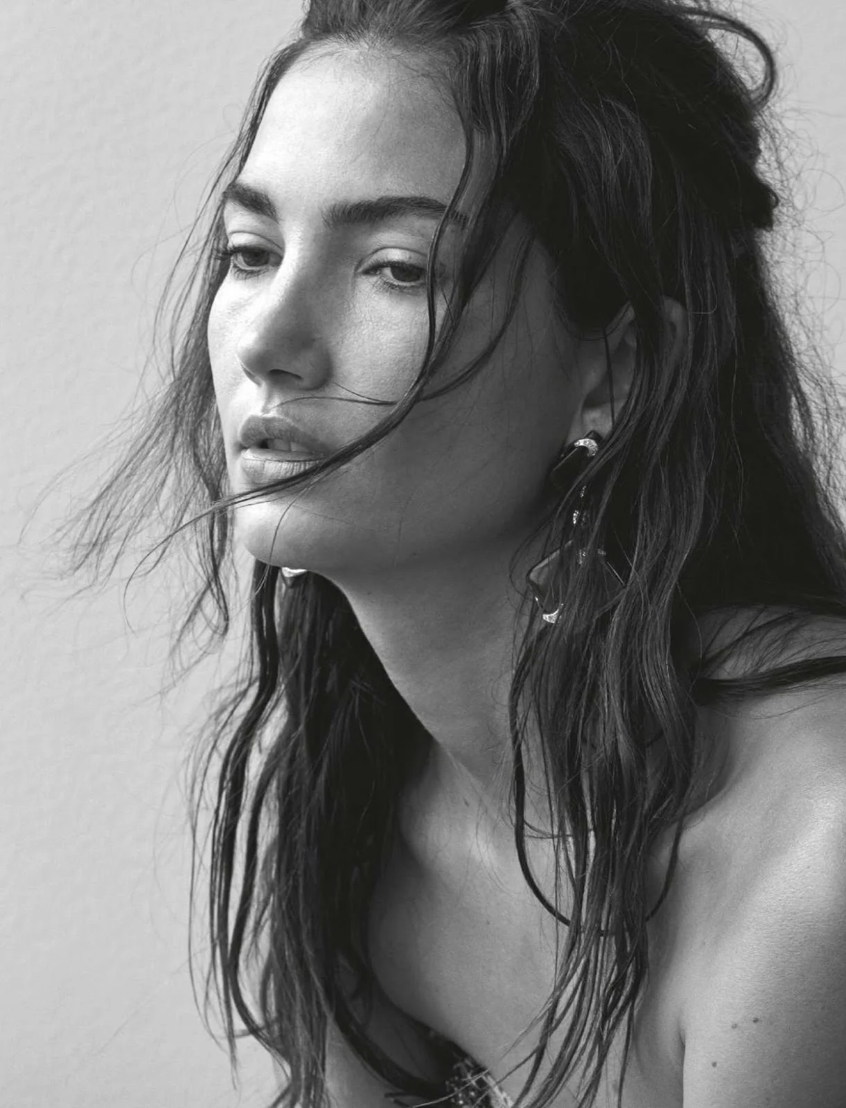 Elle Italy Dec 2016 Lily-Aldridge- (6).jpg