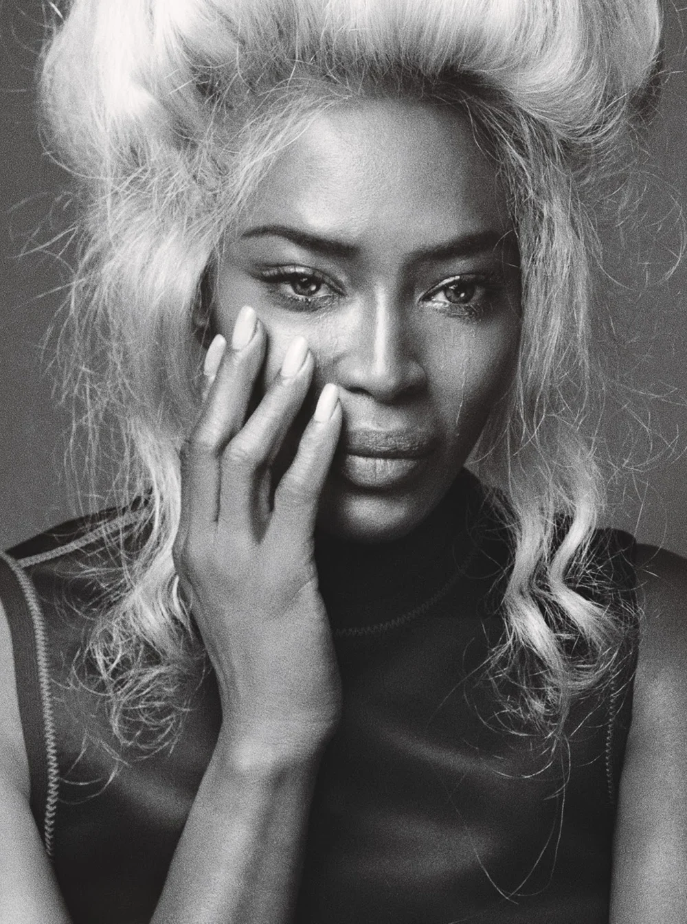 W Magazine Dec 2016 -naomi-campbell-steven-klein- (10).jpg