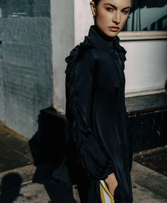 Jacquelyn-Jablonski-Bazaar-Serbia-Paul-McLean- (3).jpg