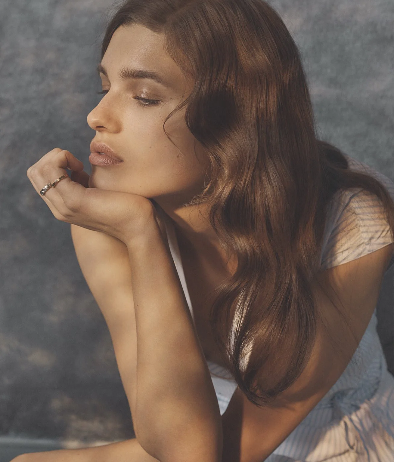 PORTER-19-Spring-2017-Julia-van-Os-by-Emma-Tempest-04.jpg