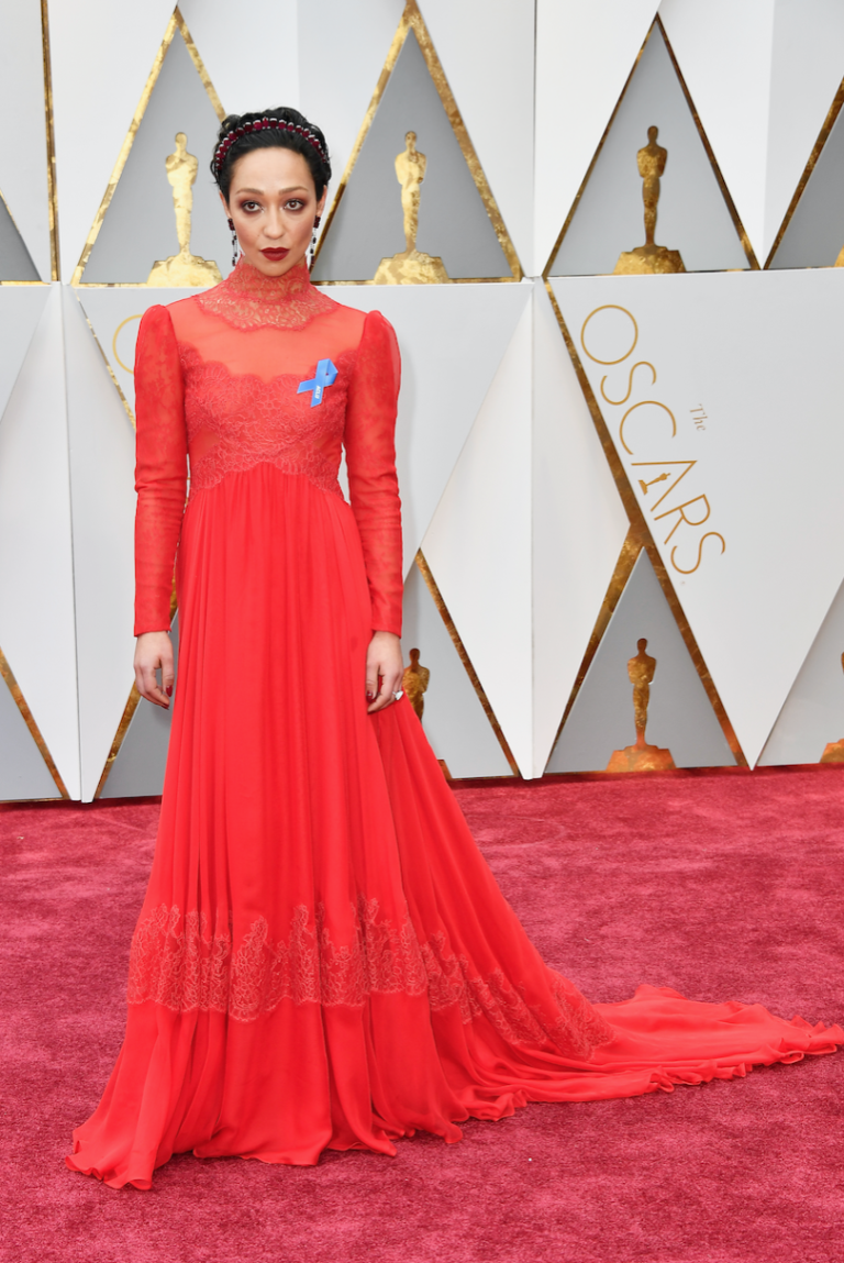 'Loving' star Ruth Negga in Govenchy & her ACLU blue ribbon.