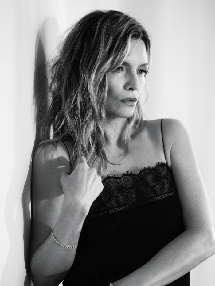 Michelle_Pfeiffer_Interview_April_2017_6.jpg