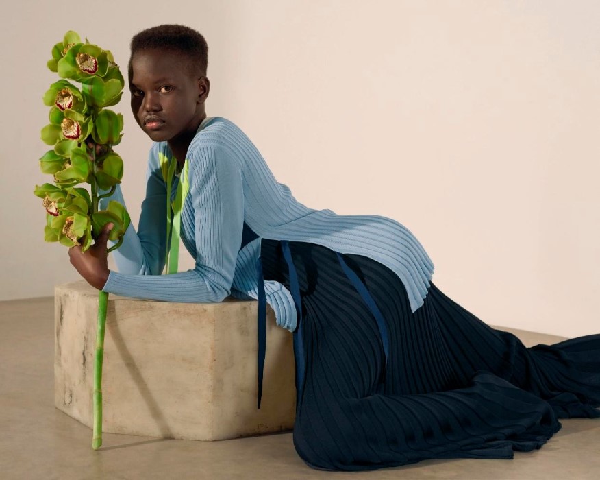 Numéro-182-April-2017-Adut-Akech-by-Janneke-van-der-Hagen-19.jpg