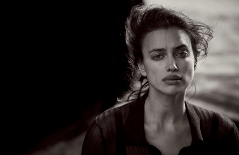 Vogue-Germany-May-2017-by-Peter-Lindbergh-17-Irina-Shayk.jpg