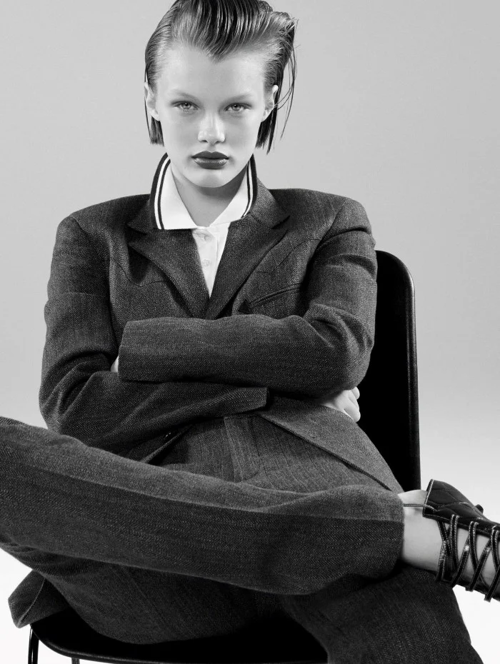 Rosie Huntington-Whiteley | Simon Emmett | GQ July 2011 | 'LA