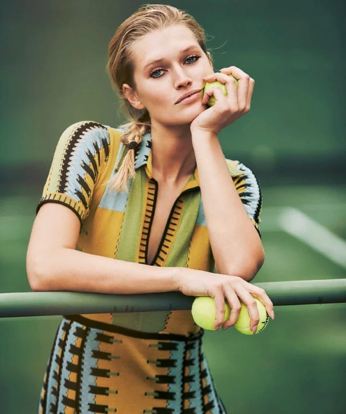 Harpers-Bazaar-Spain-May-2017-Toni-Garrn-by-Guy-Aroch-12.jpg