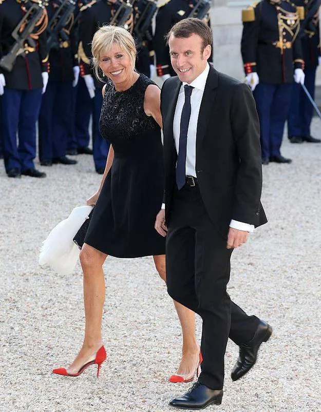 Meet Brigitte Macron -- The Super Smart, Glamorous First Lady of France - How Tall Is Brigitte Macron? Height Of France's First Lady