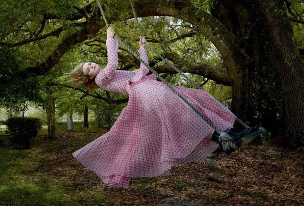 Elle-Fanning-Vogue-US-Annie-Leibovitz- (3).jpg