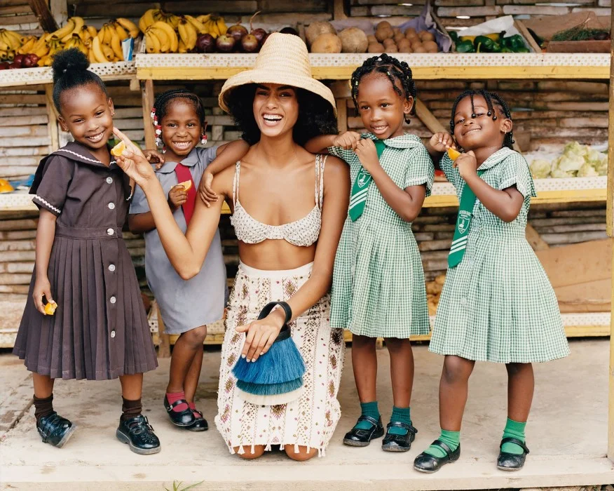 Vogue-US-Online-Editorial-May-2017-Imaan-Hammam-by-Oliver-Hadlee-Pearch-05.jpg