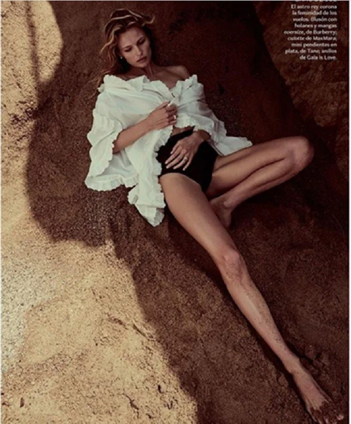 edita-vilkeviciute-chris-colls-vogue-mexico-june-2017-(3).jpg