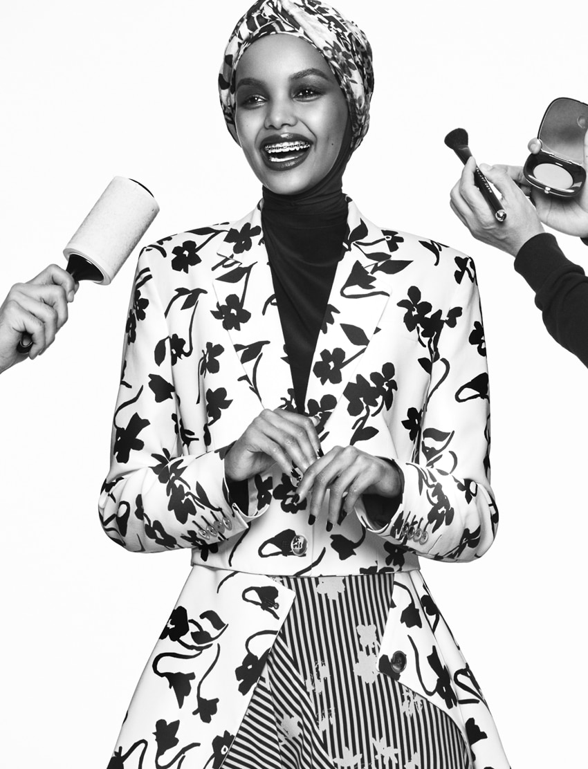 Vogue-Arabia-June-2017-Halima-Aden-by-Greg-Kadel-5.jpg