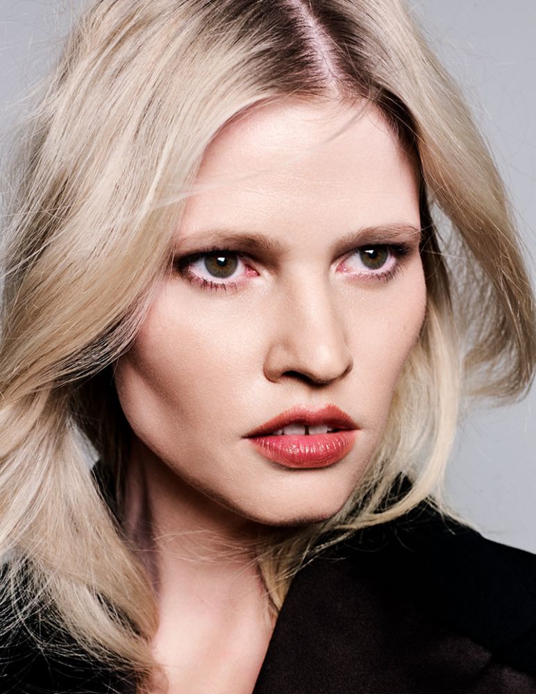 intermission-12_sid_108-121_larastone-205f39b61e263ace9c3fcb35c41f383e1_thumb.jpg