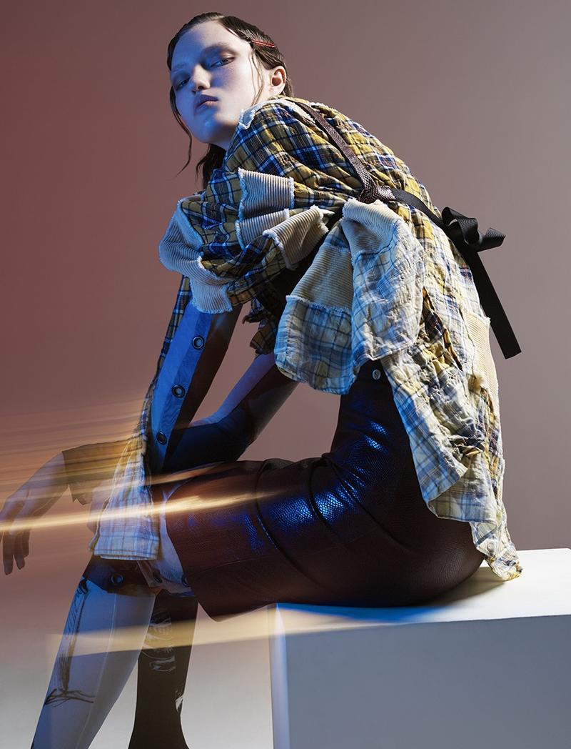 Rui Faria Captures Liza Ostanina In 'Neon Wilderness' For Vogue Italia ...