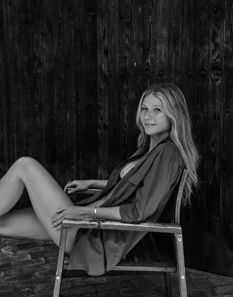 Gwyneth-Paltrow-The-Edit-June-2017-Cover-Photoshoot05.jpg