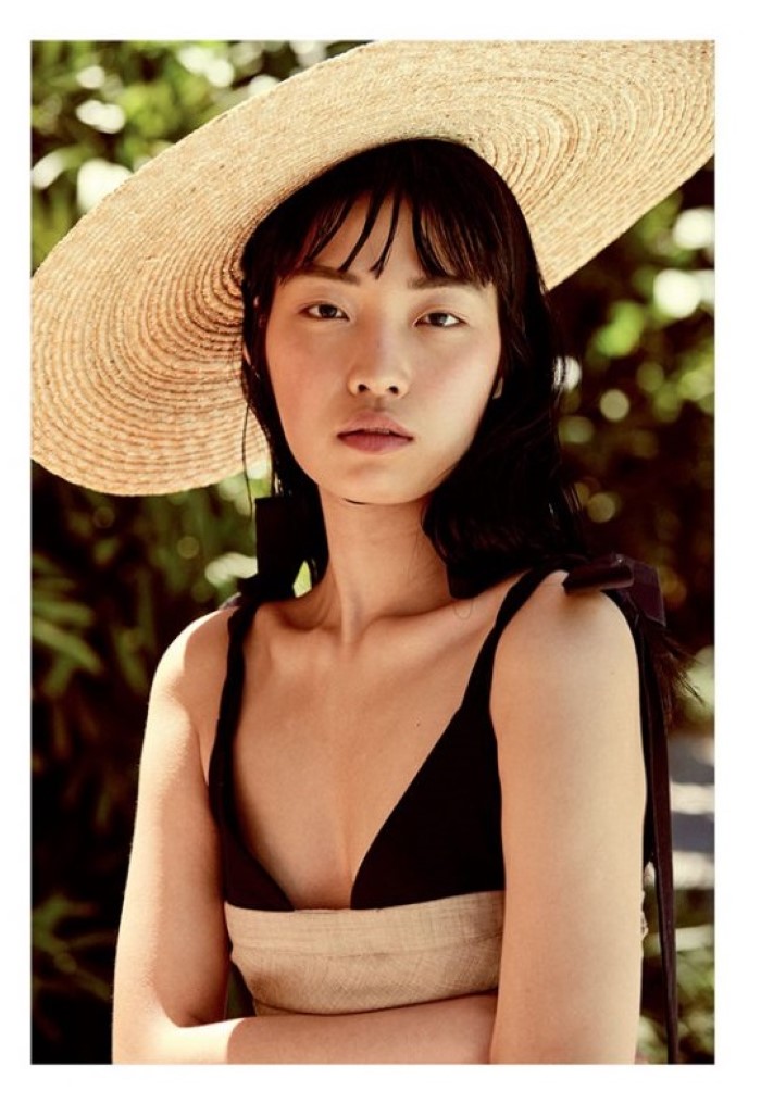 Gao-Jie-Maria-Clara-by-Regan-Cameron-for-Vogue-China-July-2017- (3).jpg