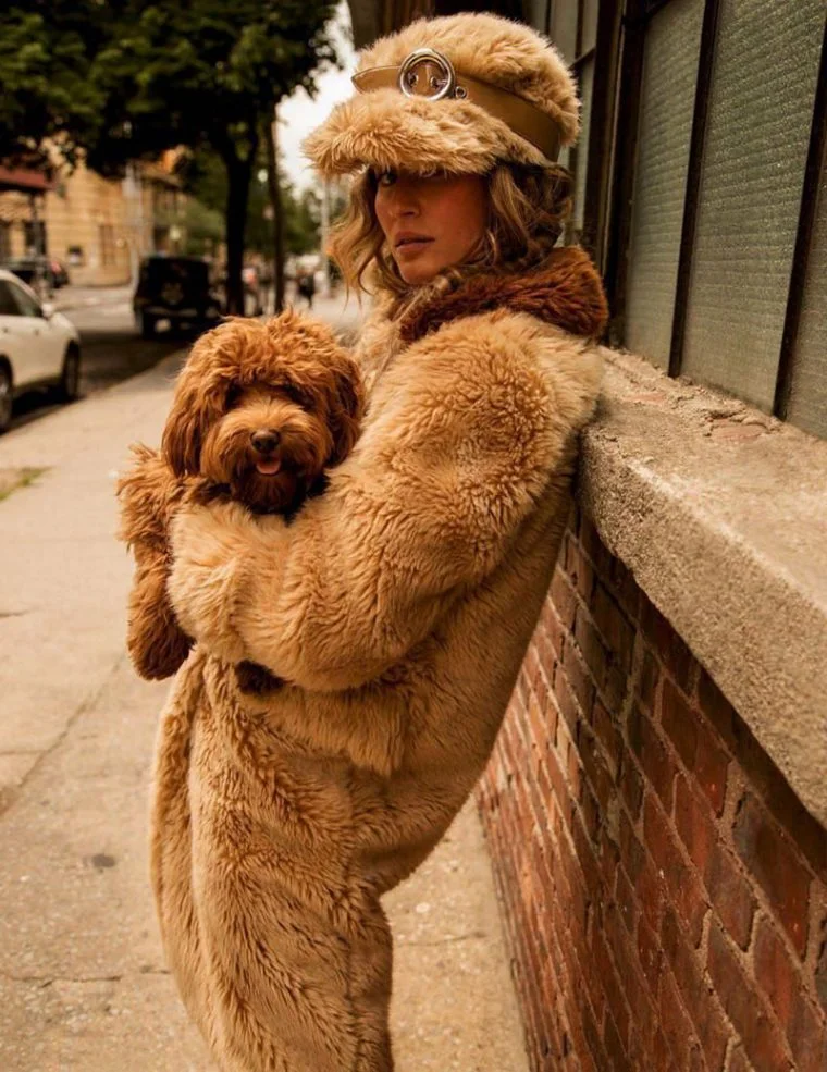 Gisele-Bündchen-by-Inez-Vinoodh-for-Vogue-Paris-August-2017- (2).jpg