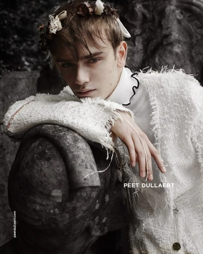 Robbert Jacobs Captures Oceanic Fragility In Fall 2017 PEET DULLAERT ...