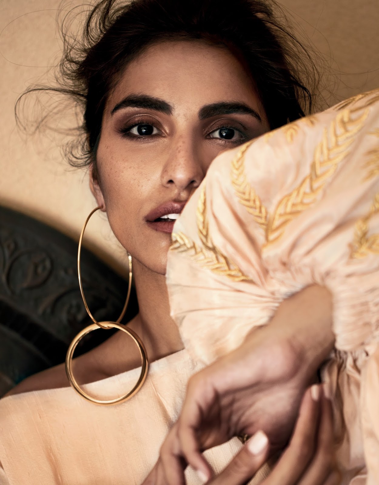 Vogue Arabia JulyAugust 2017 09.jpg