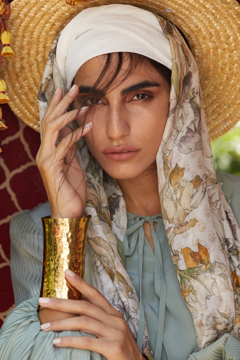 Vogue+Arabia+JulyAugust+2017+010.jpg