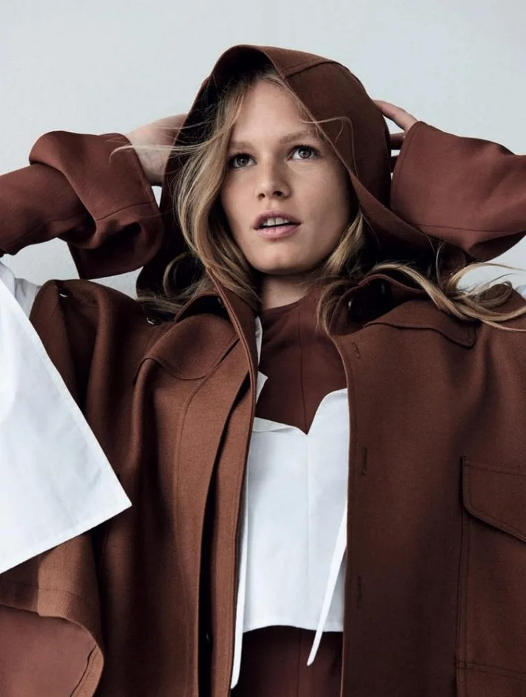 Anna-Ewers-by-Giampaolo-Sgura-for-Vogue-Brazil-August-2017- (6).jpg