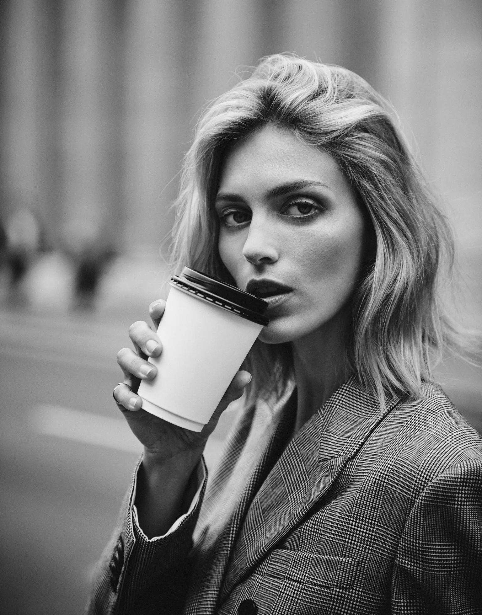 the-edit-august-2017-anja-rubik-by-boo-george-05.jpeg