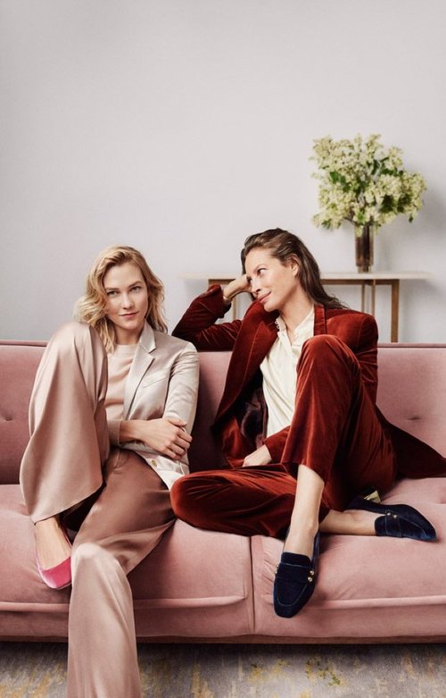 Karlie Kloss & Christy Turlington Are 'Extraordinary Women' In Cass ...