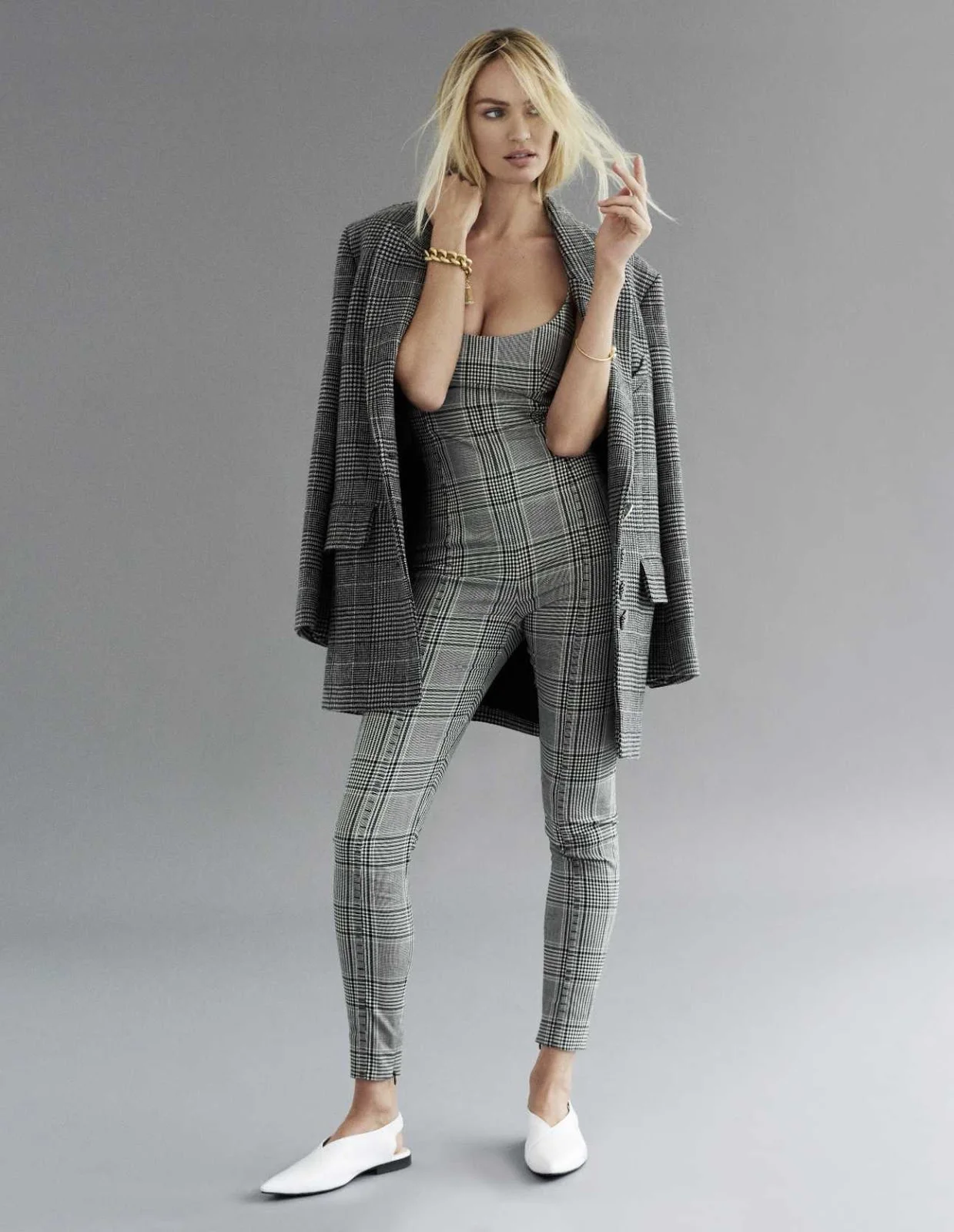 Elle Russia October 2017-13.jpg